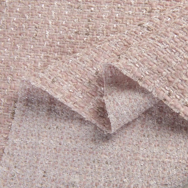 Beige Color and Gold Wire Yarn - Sewing Tweed recension och pris